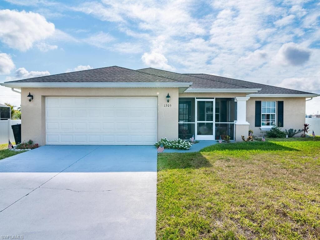 1305 NE 2nd PL CAPE CORAL, FL 33909