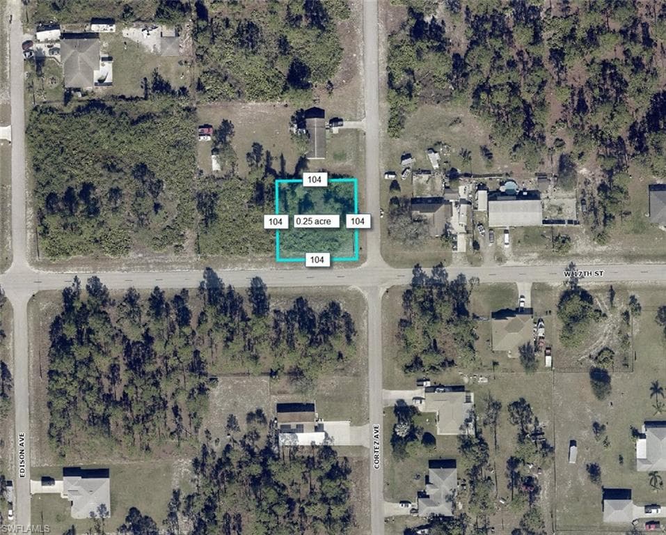 300 W 17th ST LEHIGH ACRES, FL 33972