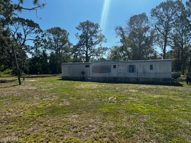 7885 Breeze DR NORTH FORT MYERS, FL 33917
