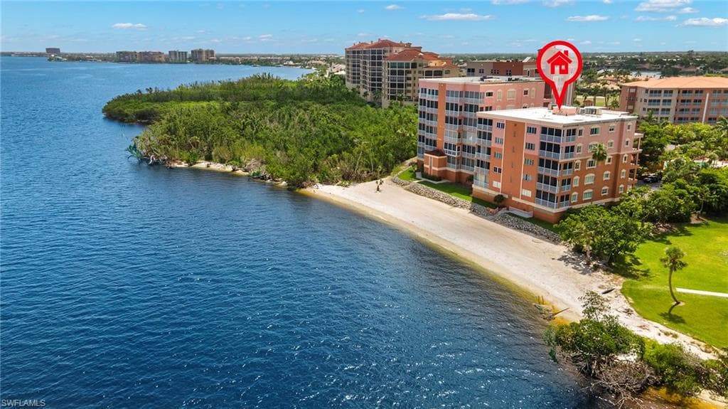 14811 Laguna DR 1 FORT MYERS, FL 33908