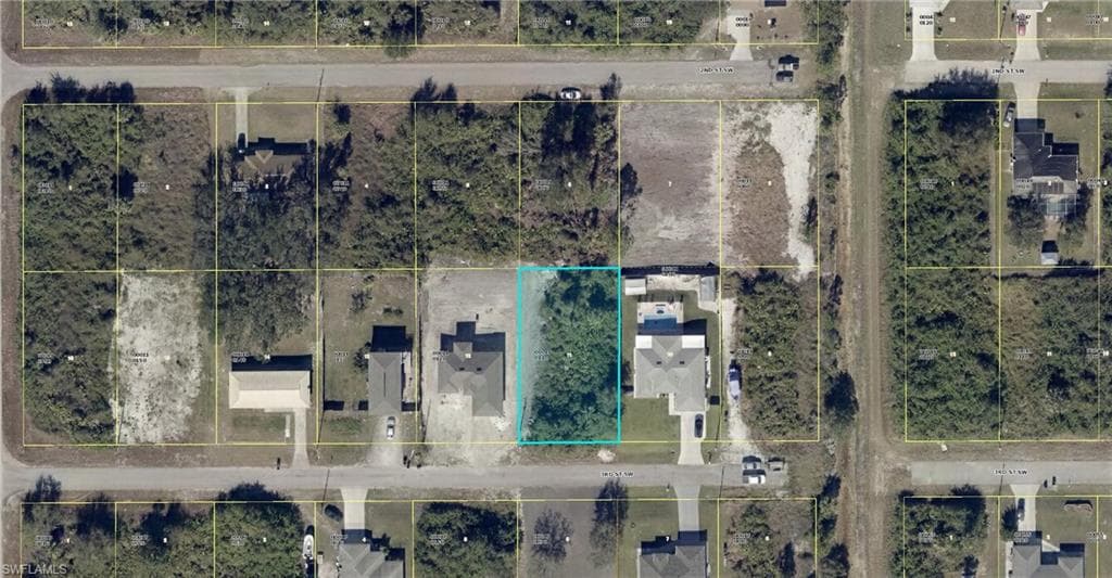 2918 3rd ST SW LEHIGH ACRES, FL 33976