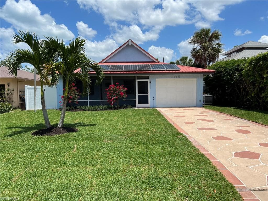 535 91st AVE N NAPLES, FL 34108