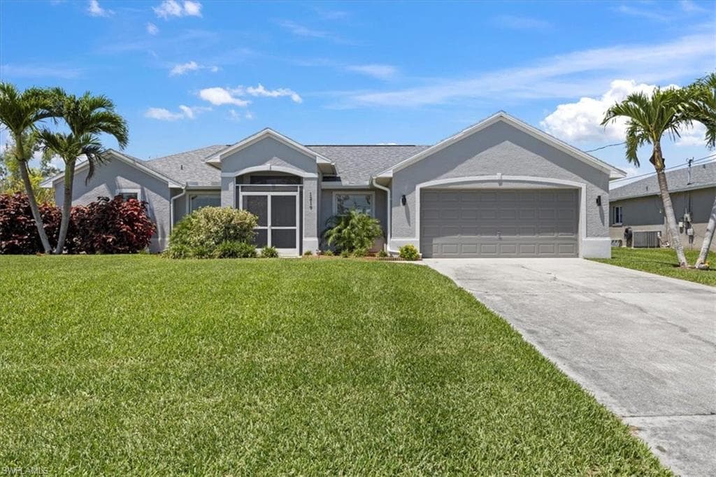 1219 SW 31st TER CAPE CORAL, FL 33914