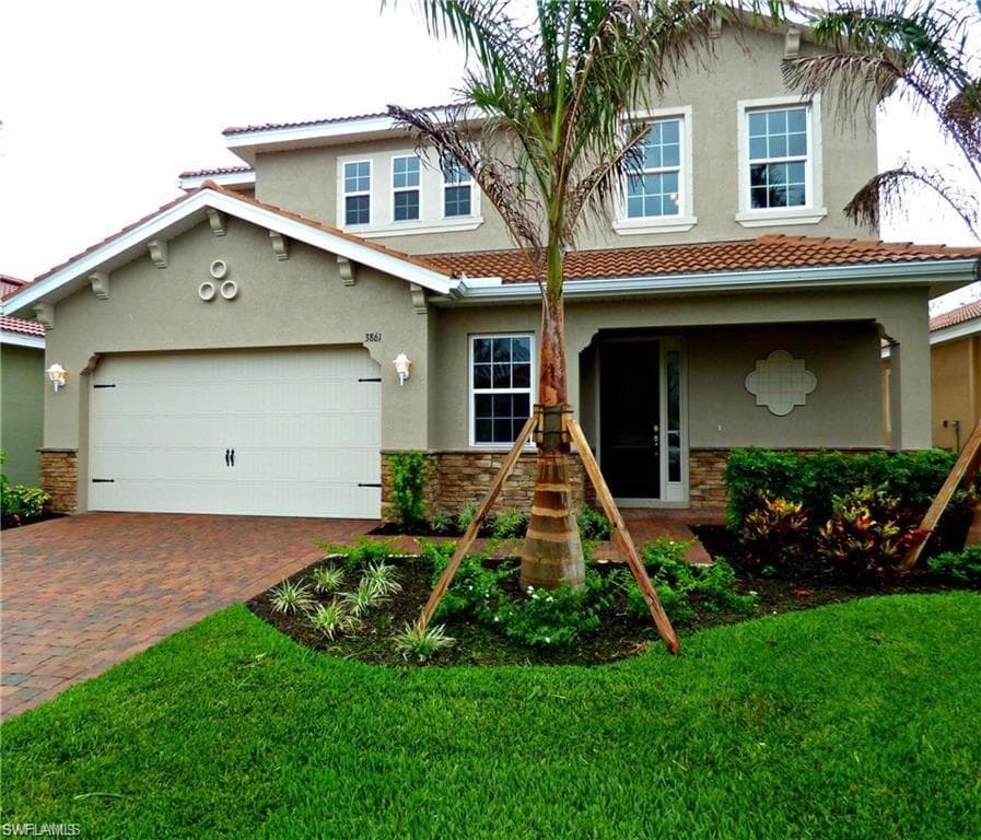 3861 King Williams ST FORT MYERS, FL 33916