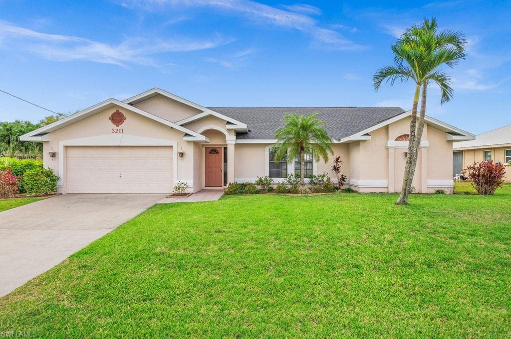 3211 SW 2nd AVE CAPE CORAL, FL 33914
