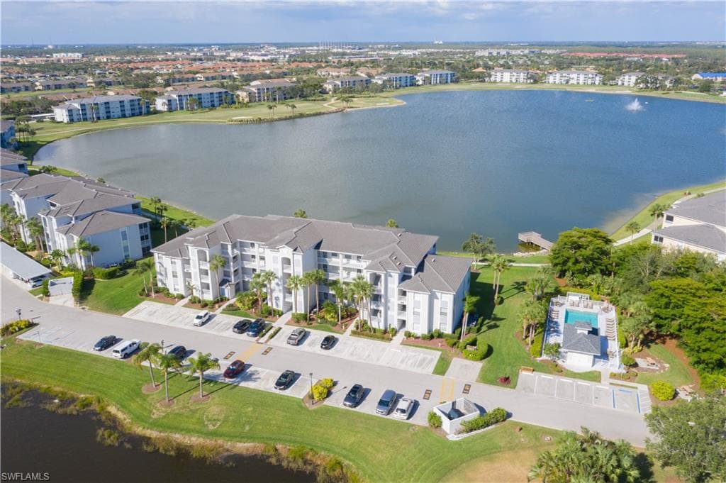 10391 Butterfly Palm DR 1033 FORT MYERS, FL 33966