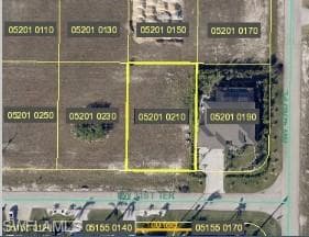 4221 31st TER CAPE CORAL, FL 33993