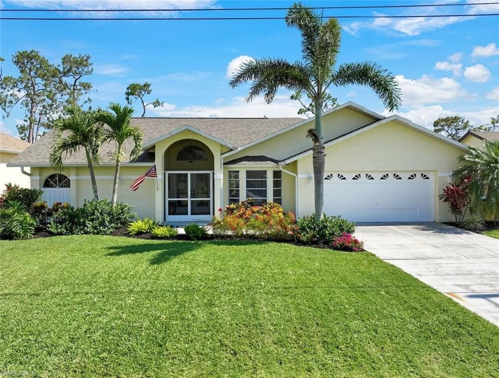 1402 SW 18th TER CAPE CORAL, FL 33991
