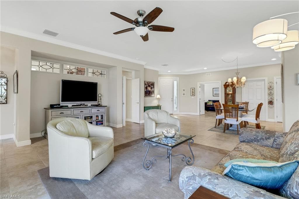 28665 San Lucas LN 101 BONITA SPRINGS, FL 34135