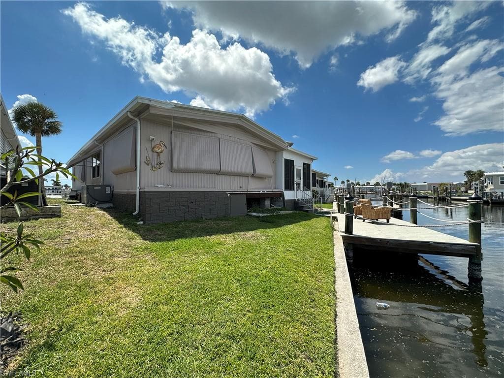 17751 Peppard DR FORT MYERS BEACH, FL 33931