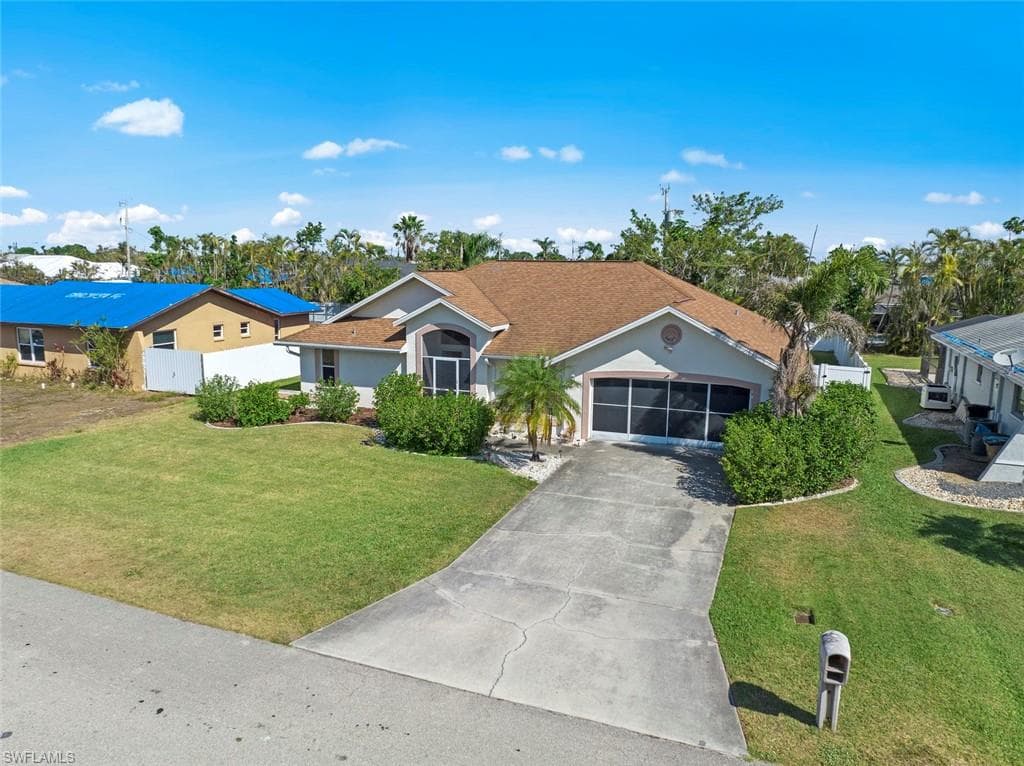 1407 SE 39th TER CAPE CORAL, FL 33904