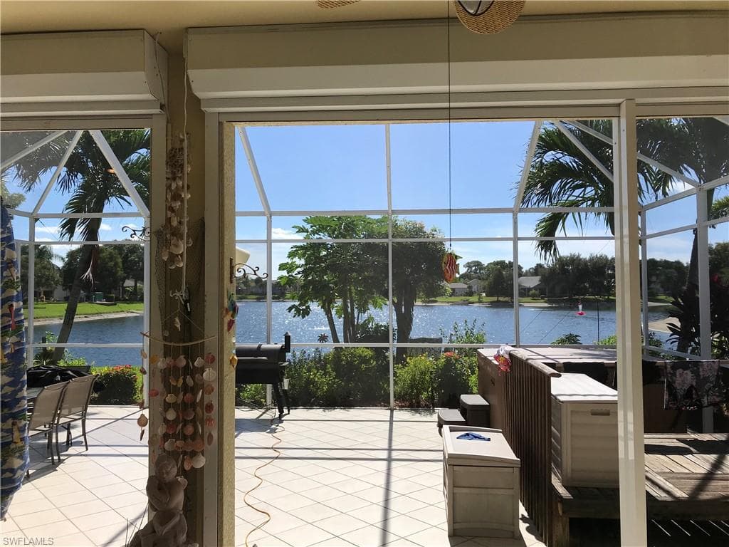 9363 Palm Island CIR NORTH FORT MYERS, FL 33903