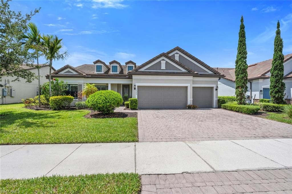 16249 Camden Lakes CIR NAPLES, FL 34110