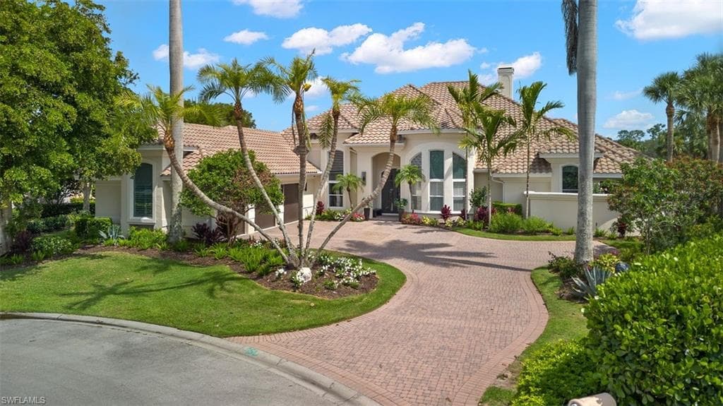 1307 Little Blue Heron CT NAPLES, FL 34108