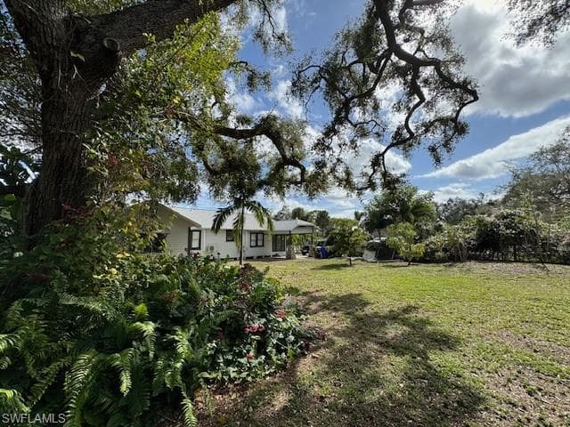 2075 Jeffcott ST FORT MYERS, FL 33901
