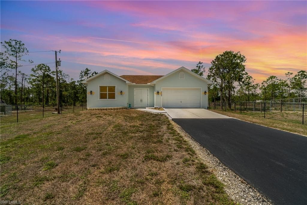 3720 43rd AVE NE NAPLES, FL 34120