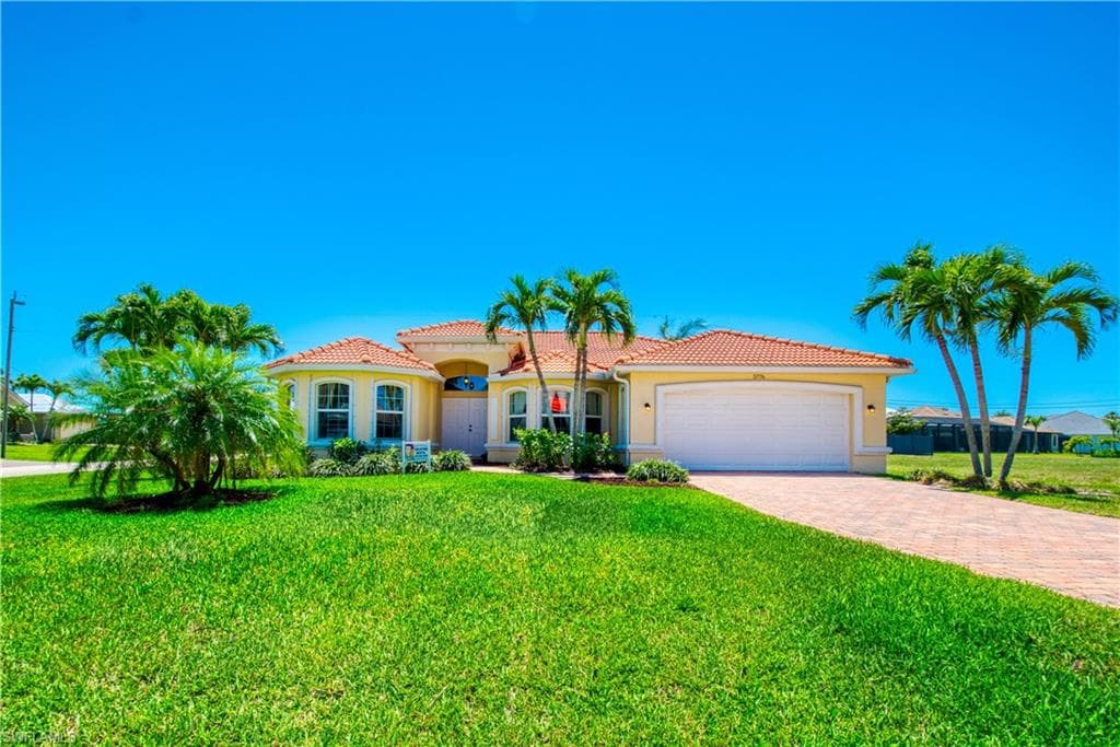 5776 SW 9th CT CAPE CORAL, FL 33914