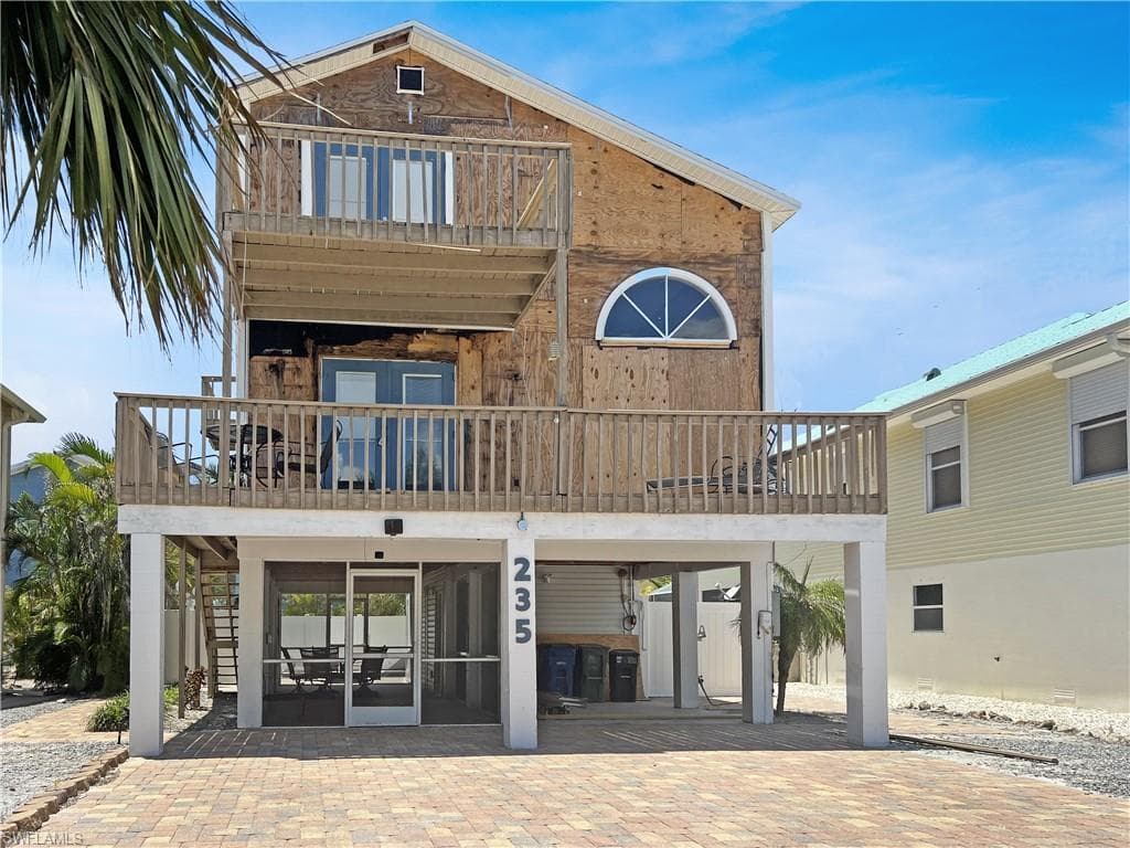 235 Miramar ST FORT MYERS BEACH, FL 33931