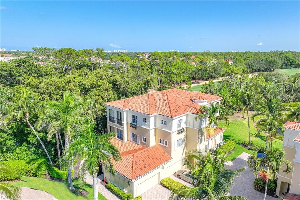 2659 Bolero DR 11-1 NAPLES, FL 34109