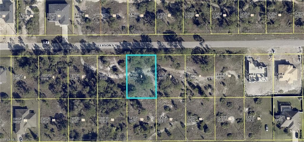 960 Gleason ST LEHIGH ACRES, FL 33974