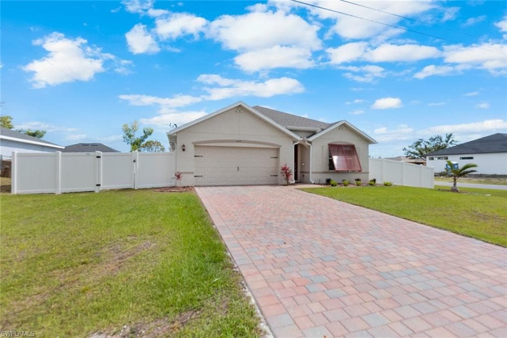610 NW 3rd TER CAPE CORAL, FL 33993