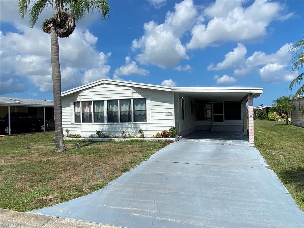 26380 New Orleans DR BONITA SPRINGS, FL 34135