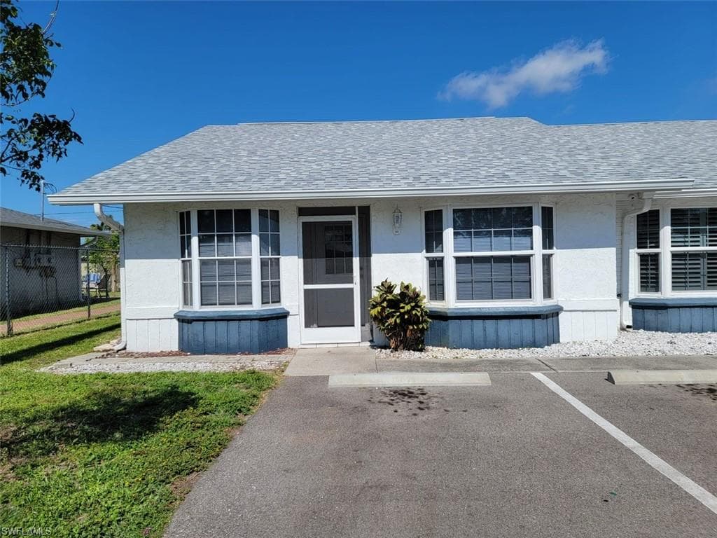 3728 Santa Barbara BLVD 101 CAPE CORAL, FL 33914