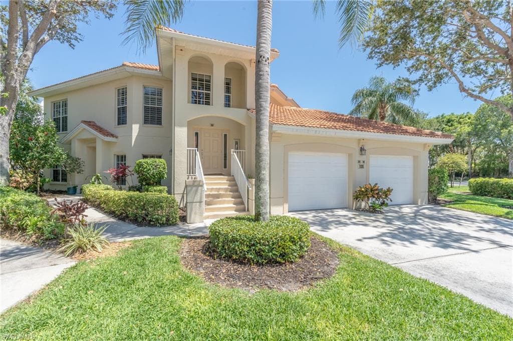 1126 Egrets Walk CIR 101 NAPLES, FL 34108