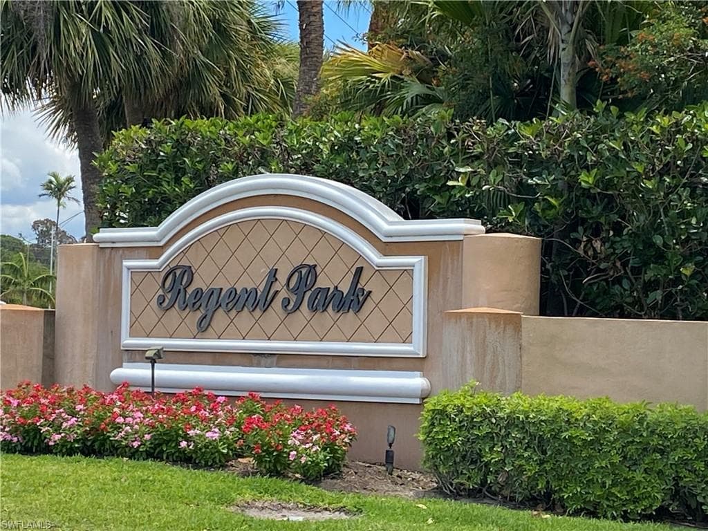 10775 King George LN 1206 NAPLES, FL 34109