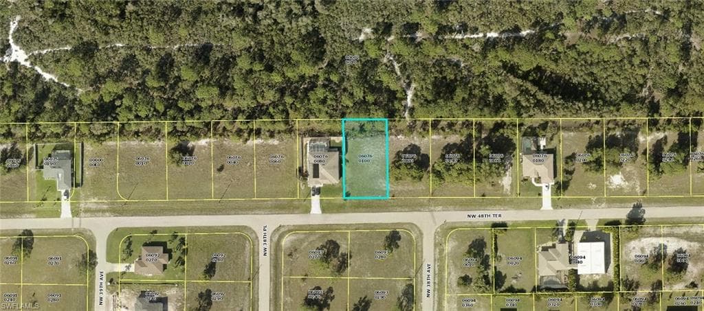 3805 NW 48th TER CAPE CORAL, FL 33993