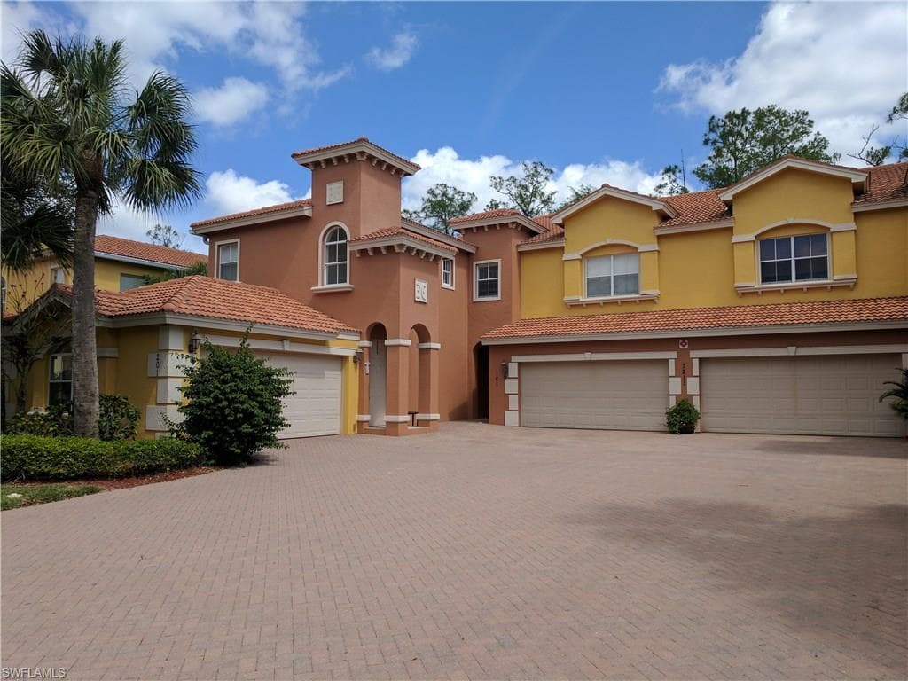 7211 Bergamo WAY 101 FORT MYERS, FL 33966