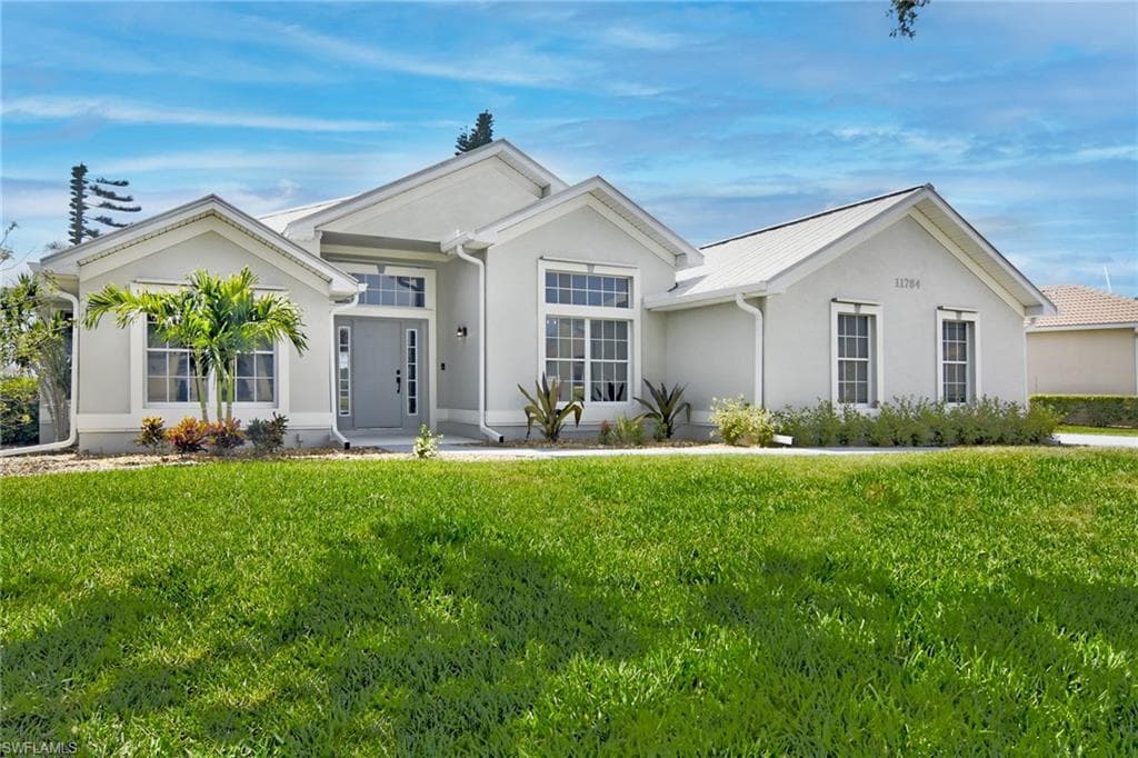 11784 Lady Anne CIR CAPE CORAL, FL 33991