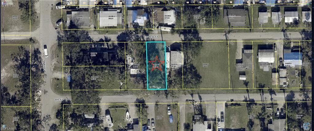 67 Cypress ST NORTH FORT MYERS, FL 33903
