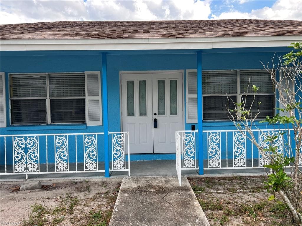 1707 6th AVE IMMOKALEE, FL 34142
