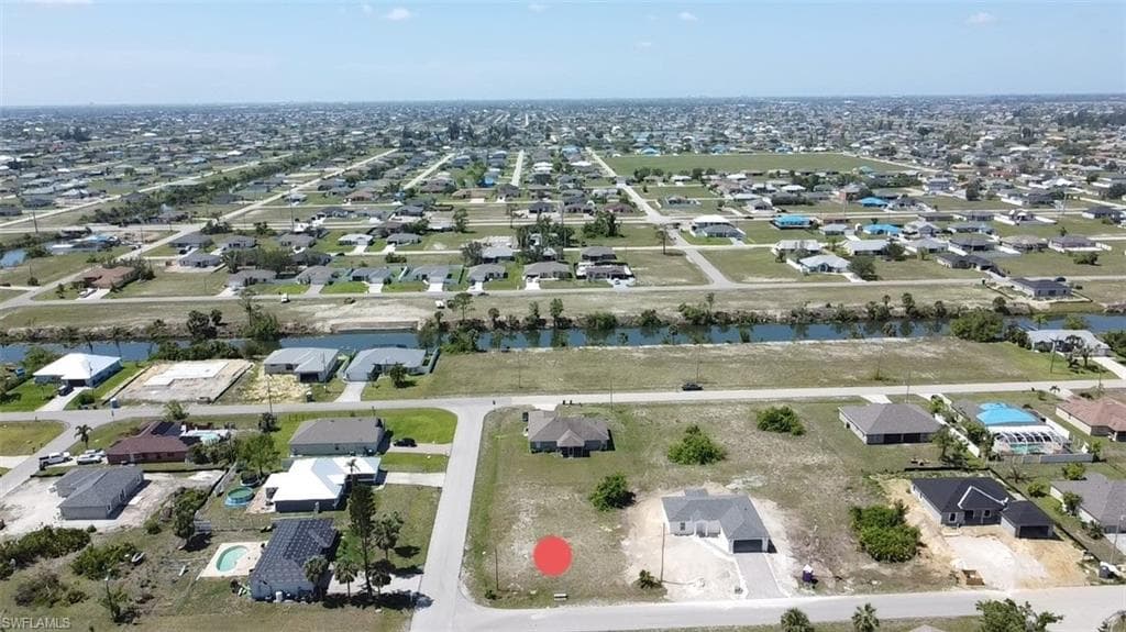 410 NE 26th ST CAPE CORAL, FL 33909