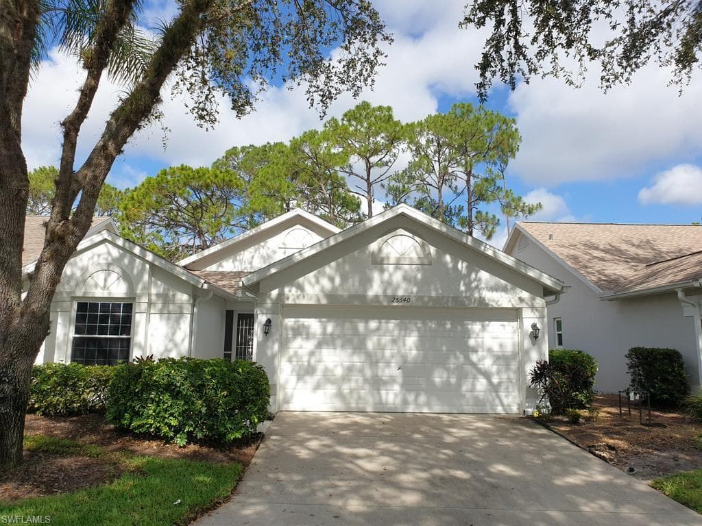25540 Fairway Dunes CT BONITA SPRINGS, FL 34135