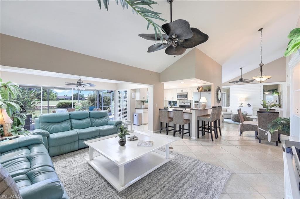 9893 Treasure Cay LN BONITA SPRINGS, FL 34135