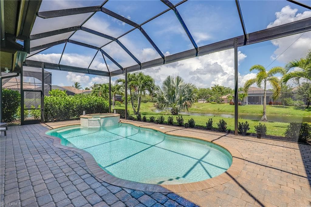 6526 Roma WAY NAPLES, FL 34113
