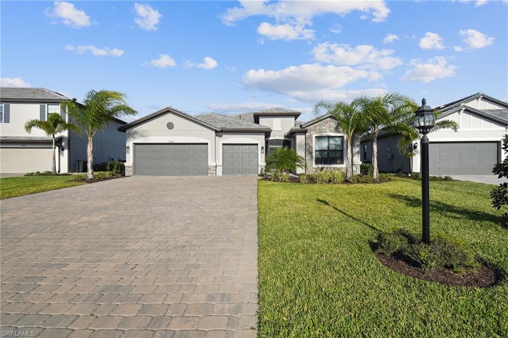17660 Kinzie Lane ESTERO, FL 33928
