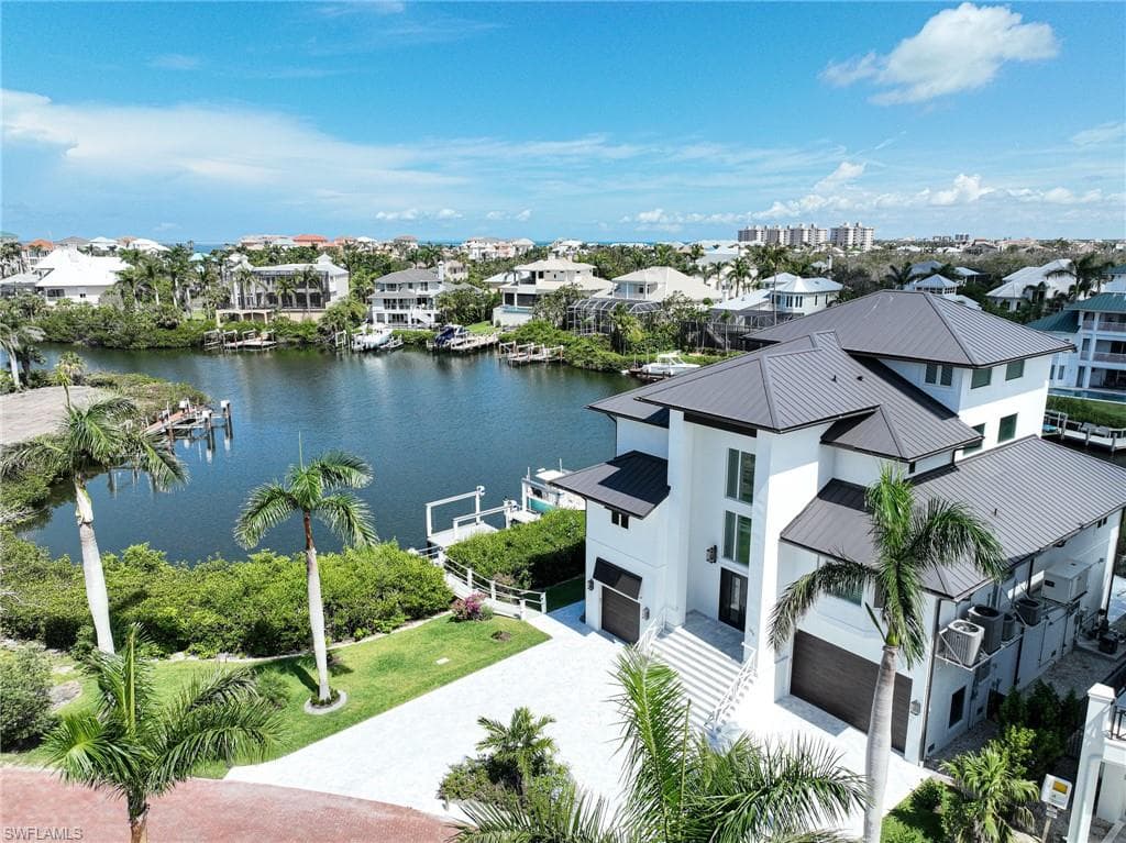 195 Bayfront DR BONITA SPRINGS, FL 34134