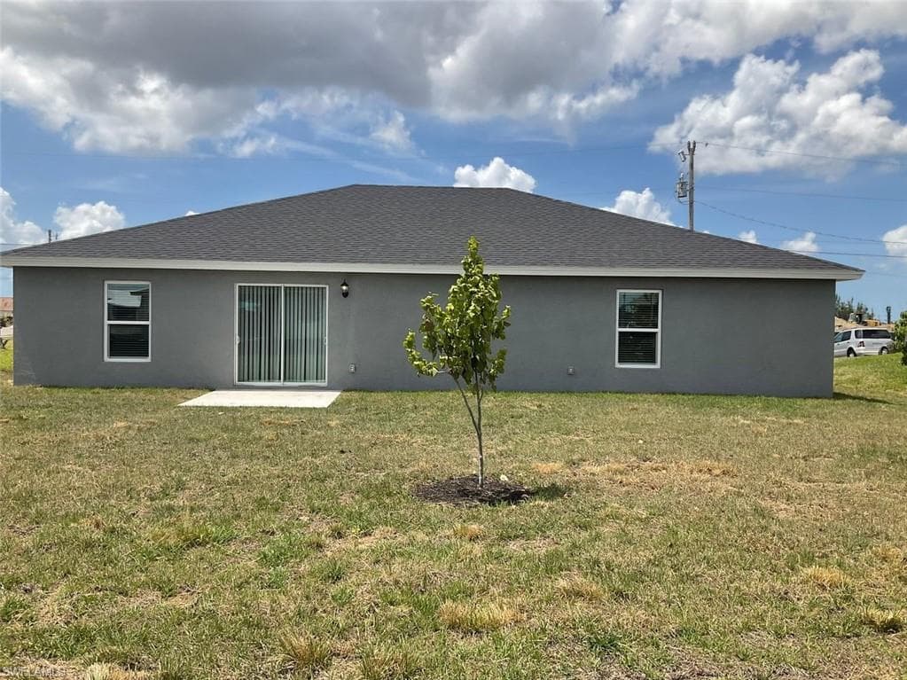 317 SW 14th PL CAPE CORAL, FL 33991