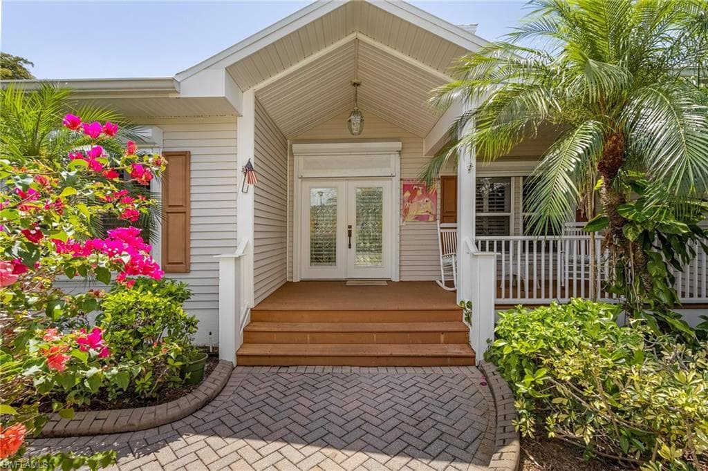 15549 Caloosa Creek CIR FORT MYERS, FL 33908