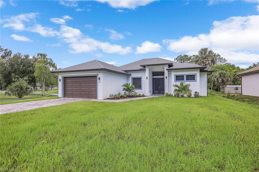223 1st ST SW NAPLES, FL 34117