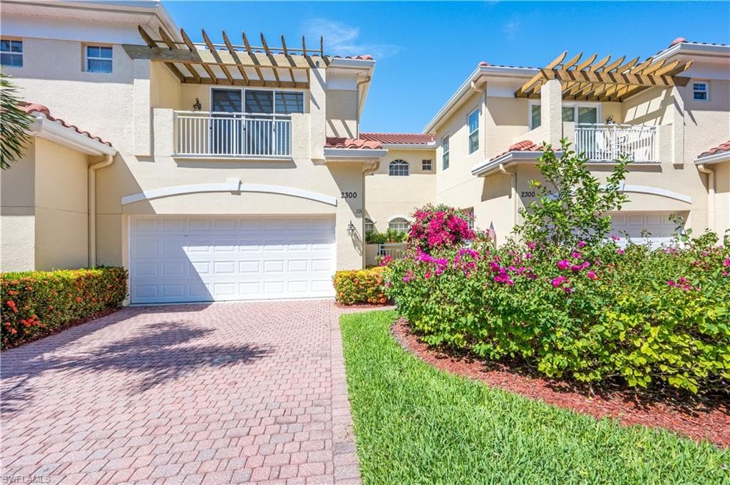 2300 L Ambiance CIR 101 NAPLES, FL 34108