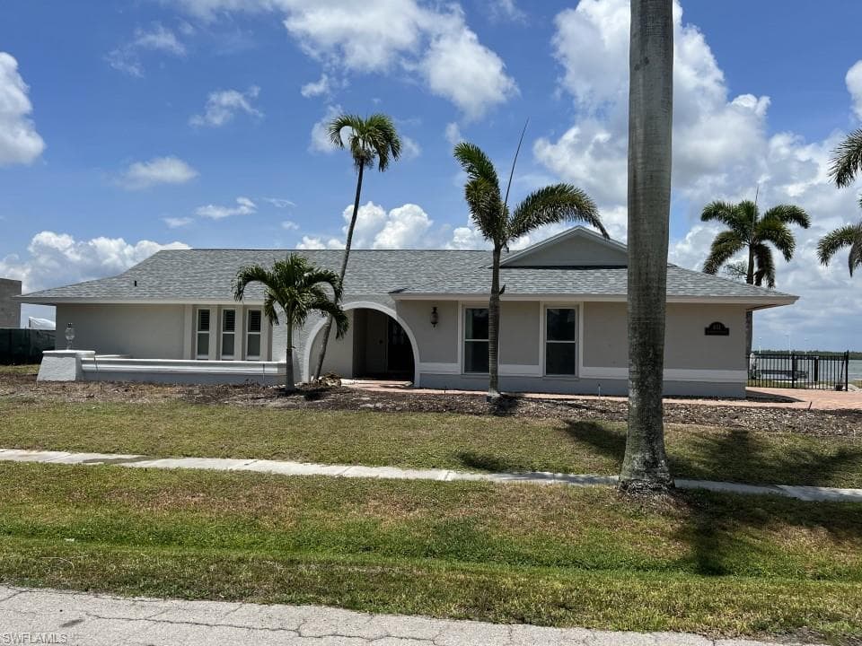 451 Pepperwood CT MARCO ISLAND, FL 34145