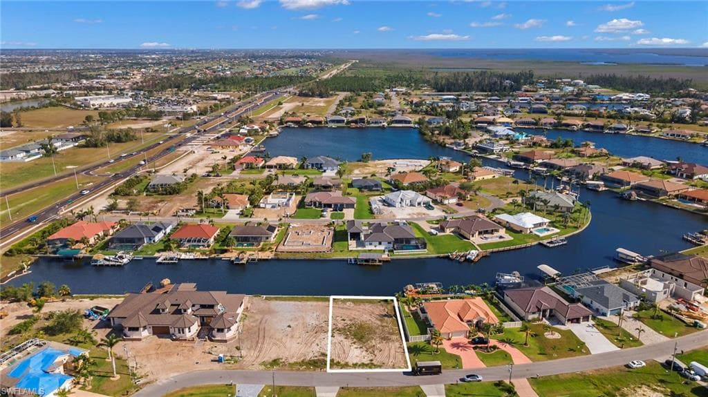 3224 SW 3rd LN CAPE CORAL, FL 33991