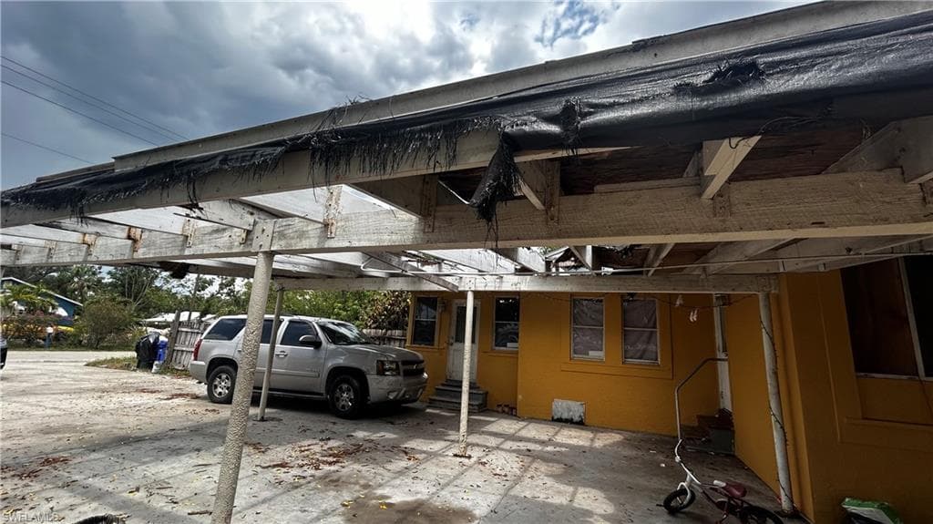 4252 Woodside AVE FORT MYERS, FL 33905