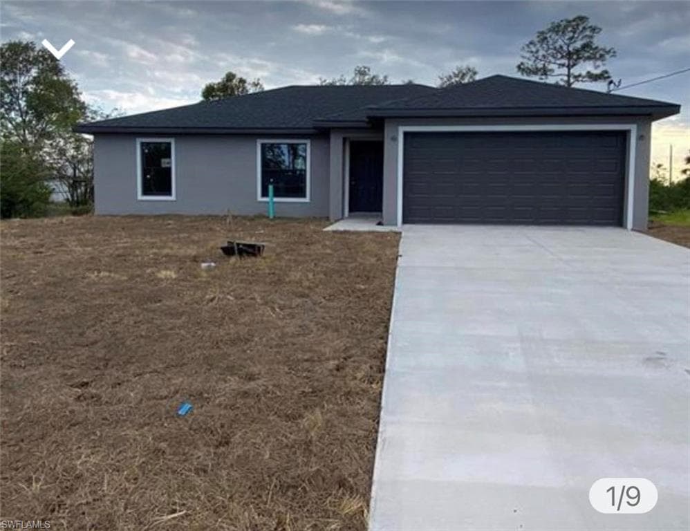 3705 41st ST SW LEHIGH ACRES, FL 33976