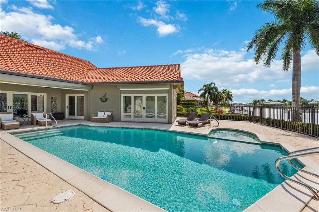 123 Newport DR NAPLES, FL 34114