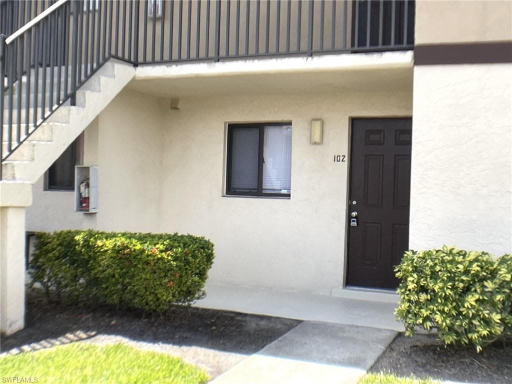 4790 S Cleveland AVE 102 FORT MYERS, FL 33907